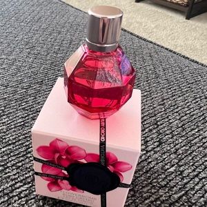 5/25✨ Flower Bomb ruby orchid V & R 7mL